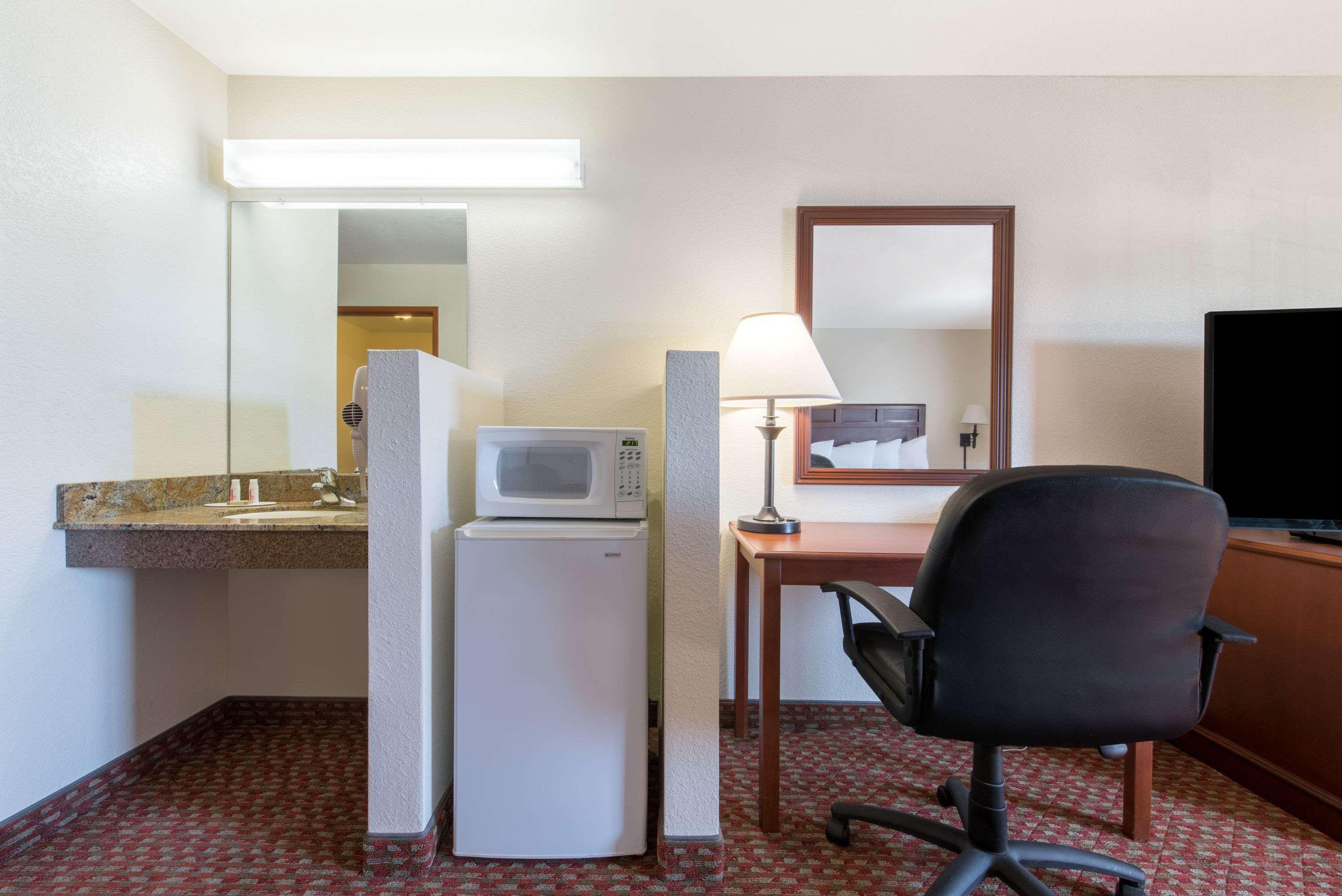 Super 8 By Wyndham Abilene South Hotel Luaran gambar